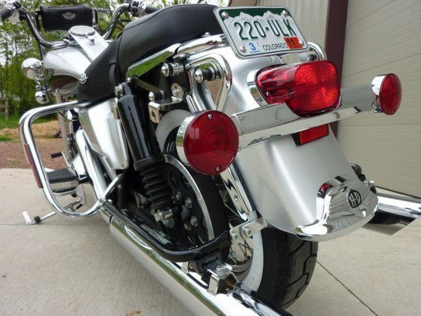 2003 Silver /N/A Other FLHRCI Road King 100th Anniversary Edition FLHRCI Road King 100th Anniversary Edition with an V2 engine, 5 Spd Manual transmission, located at 2510 47th St. Suite 200, Boulder, CO, 80301, (303) 641-0333, 40.026196, -105.243217 - Photo#12