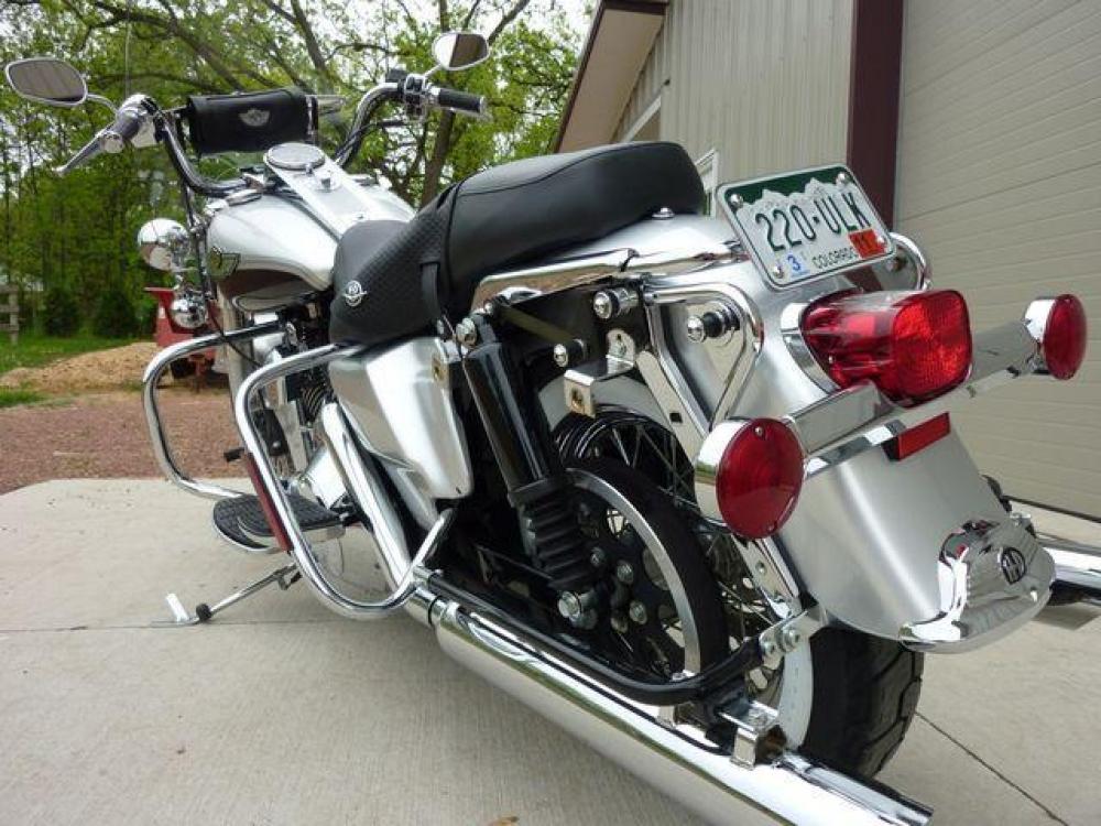 2003 Silver Other FLHRCI Road King 100th Anniversary Edition with an V2 engine, 5 Spd Manual transmission, located at 2510 47th St. Suite 200, Boulder, CO, 80301, (303) 641-0333, 40.026196, -105.243217 - Photo #14