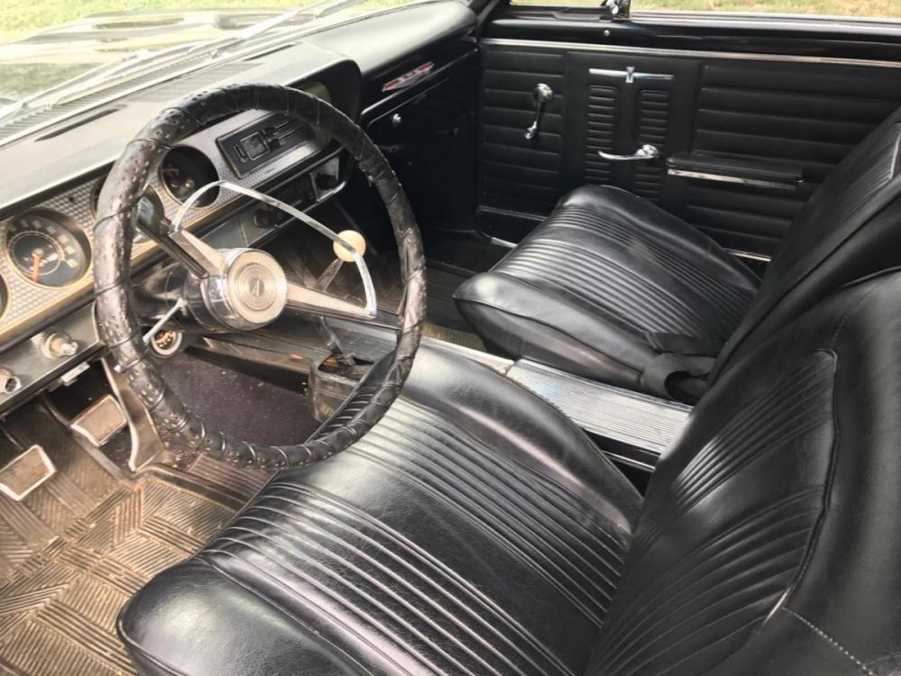 1964 Black /Black Pontiac GTO with an 389 cu. in. V8 engine, 4 Speed transmission, located at 2510 47th St. Suite 200, Boulder, CO, 80301, (303) 641-0333, 40.026196, -105.243217 - Photo #2
