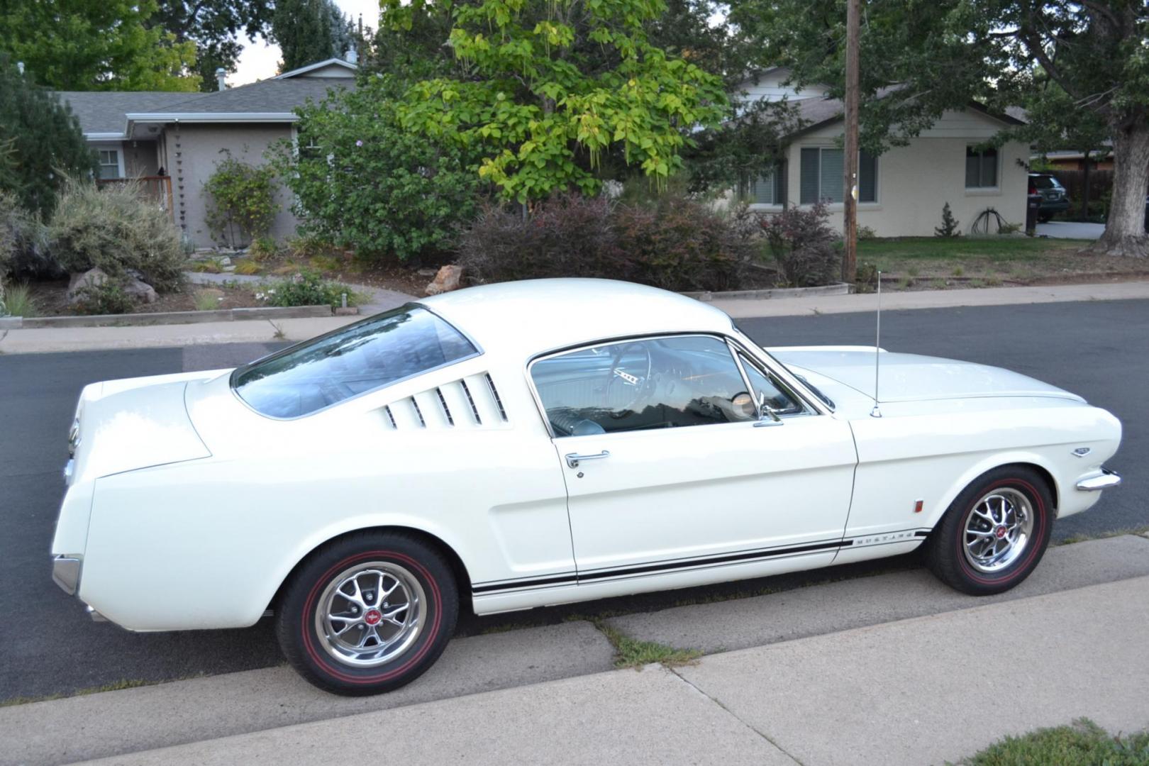 1966 White /Blue Ford Mustang Original GT, Hi-Po, ( K- Code ), 2+2, 4-Speed, Deluxe Pony Interior, Rally Pac. (6F09K192549) with an Correct 289V8 Engine engine, Manual transmission, located at 2510 47th St. Suite 200, Boulder, CO, 80301, (303) 641-0333, 40.026196, -105.243217 - Photo#11