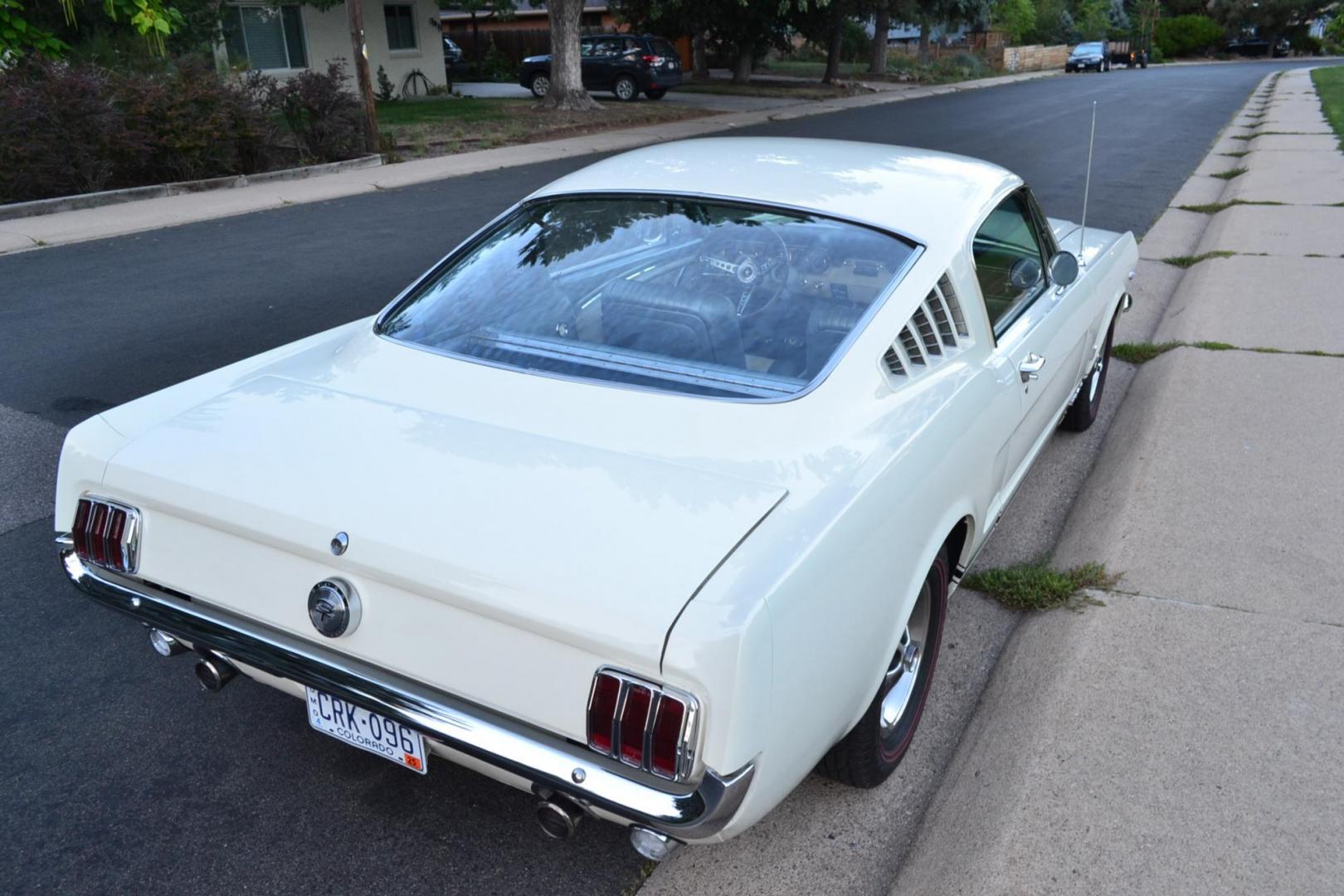 1966 White /Blue Ford Mustang Original GT, Hi-Po, ( K- Code ), 2+2, 4-Speed, Deluxe Pony Interior, Rally Pac. (6F09K192549) with an Correct 289V8 Engine engine, Manual transmission, located at 2510 47th St. Suite 200, Boulder, CO, 80301, (303) 641-0333, 40.026196, -105.243217 - Photo#14