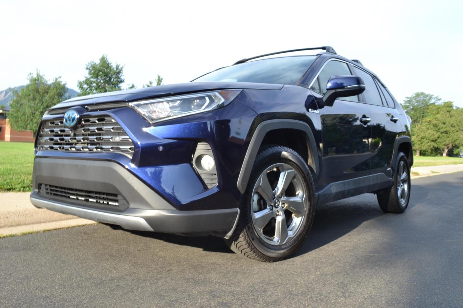 2019 /Grey Toyota RAV4 Hybrid Limited (JTMDWRFVXKJ) with an 2.5L L4 DOHC 16V HYBRID engine, CVT transmission, located at 2510 47th St. Suite 200, Boulder, CO, 80301, (303) 641-0333, 40.026196, -105.243217 - This Beautiful Low Mileage, ONE OWNER, AWD Limited Rav4 is a Recent Boulder Acquisition by Boulder Motors in Boulder Colorado. Finished Toyotas Stunning Dark Blue Metallic with Dove Gray Heated Leather Seating. Corwin Toyota in Boulder Just completed a Fresh Service and Inspection in April of 2024. - Photo#26