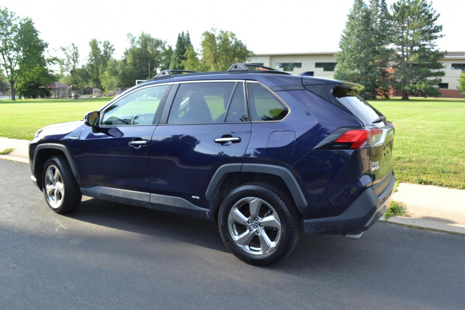 2019 /Grey Toyota RAV4 Hybrid Limited (JTMDWRFVXKJ) with an 2.5L L4 DOHC 16V HYBRID engine, CVT transmission, located at 2510 47th St. Suite 200, Boulder, CO, 80301, (303) 641-0333, 40.026196, -105.243217 - This Beautiful Low Mileage, ONE OWNER, AWD Limited Rav4 is a Recent Boulder Acquisition by Boulder Motors in Boulder Colorado. Finished Toyotas Stunning Dark Blue Metallic with Dove Gray Heated Leather Seating. Corwin Toyota in Boulder Just completed a Fresh Service and Inspection in April of 2024. - Photo#4