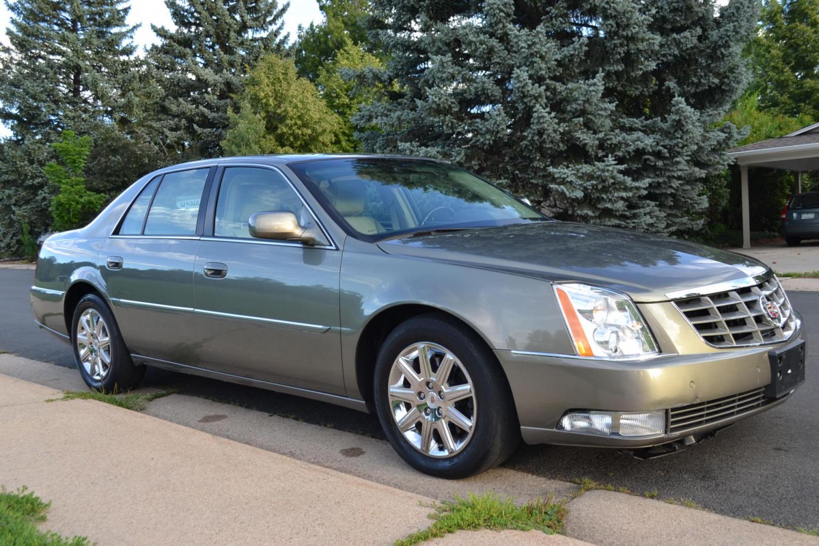 2011 /Shale/Cocoa Cadillac DTS Premium w/ Navi (1G6KH5E63BU) with an 4.6L V8 DOHC 32V engine, 4-Speed Automatic transmission, located at 2510 47th St. Suite 200, Boulder, CO, 80301, (303) 641-0333, 40.026196, -105.243217 - This Beautiful Local Super Low Mile, 29,591, Cadillac DTS is a recent Estate Acquisition by Boulder Motors of Boulder Colorado. Maroone GMC Cadillac Just completed A Fresh Service and Inspection July 12,2024 MSRP Installed Options	$54,825.00 [FE9] Emissions, Federal Requirements	$0 [1SD] 1 SD P - Photo#7