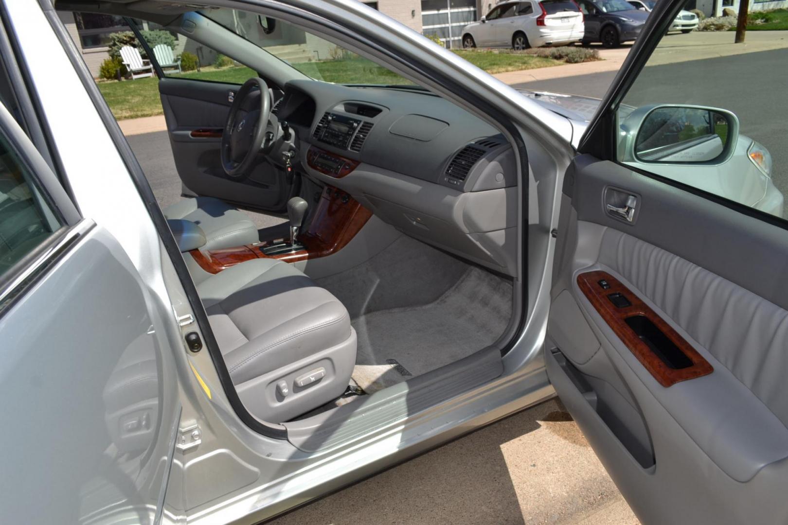2005 Silver /gray Toyota Camry LE V6 (4T1BF30K75U) with an 3.0L V6 DOHC 24V engine, 5-Speed Automatic Overdrive transmission, located at 2510 47th St. Suite 200, Boulder, CO, 80301, (303) 641-0333, 40.026196, -105.243217 - This Beautiful One Owner, Low Mileage, Colorado Non-Smoker, Female Driven Camry XLE is a new Acquisition by Boulder Motors of Boulder Colorado. It is Finished in Toyota’s Lunar Mist Metallic with Stone interior. It has a One Owner CarFax and Autocheck showing No Odometer or Problems reported Ever. - Photo#19
