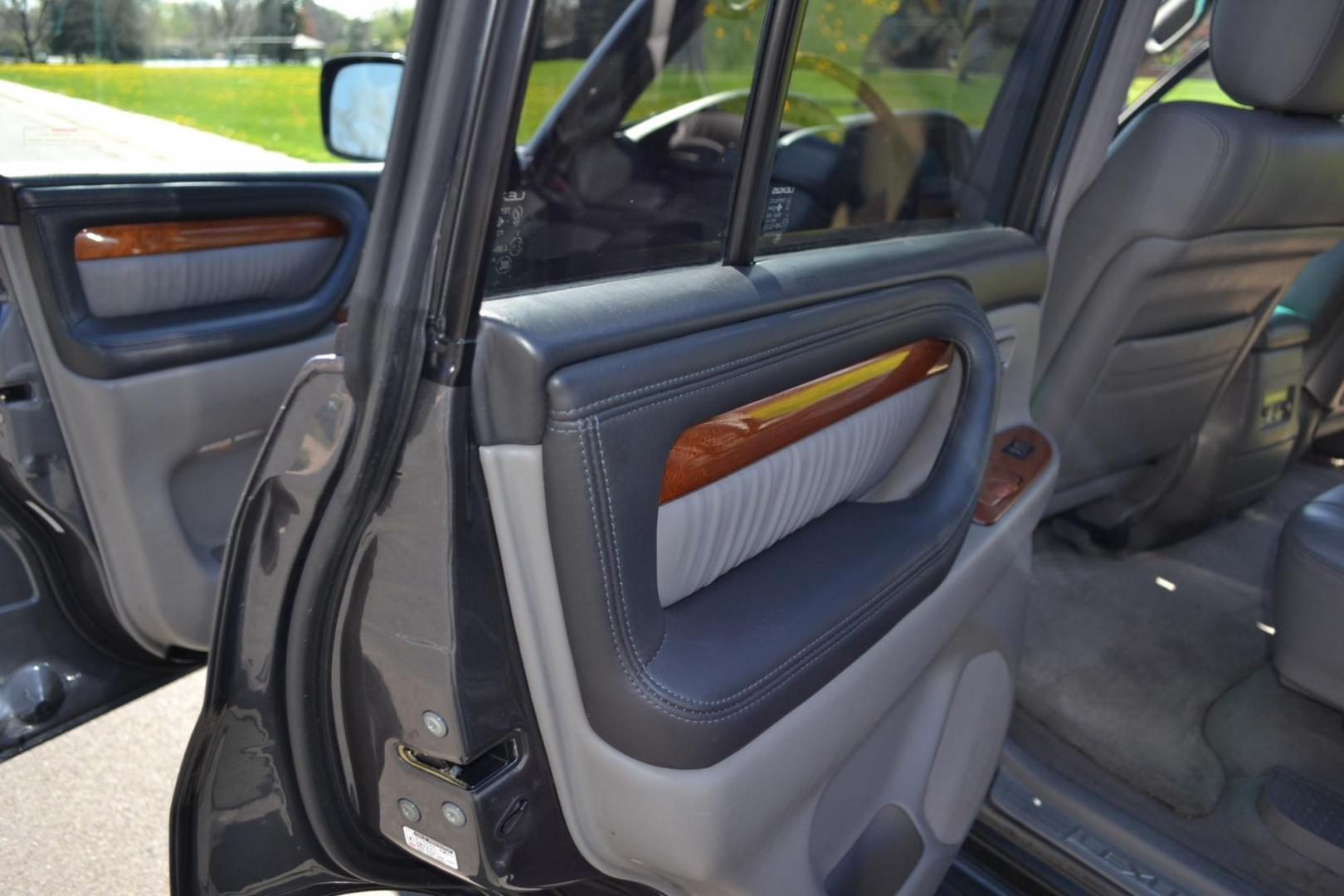 2006 Gray /Gray Lexus LX 470 Sport Utility (JTJHT00W464) with an 4.7L V8 DOHC 32V engine, 5-Speed Automatic Overdrive transmission, located at 2510 47th St. Suite 200, Boulder, CO, 80301, (303) 641-0333, 40.026196, -105.243217 - This Great One Owner, Low Mile, Non Smoker Female Driven LX470 is a New Lexus Trade in Recently Acquired by Boulder Motors of Boulder Colorado. It is Finished in Lexus Galactic Gray Mica with Gray Interior. A Flawless CarFax and AutoCheck Showing No Accidents, Odometer or Problems Reported EVER acc - Photo#28