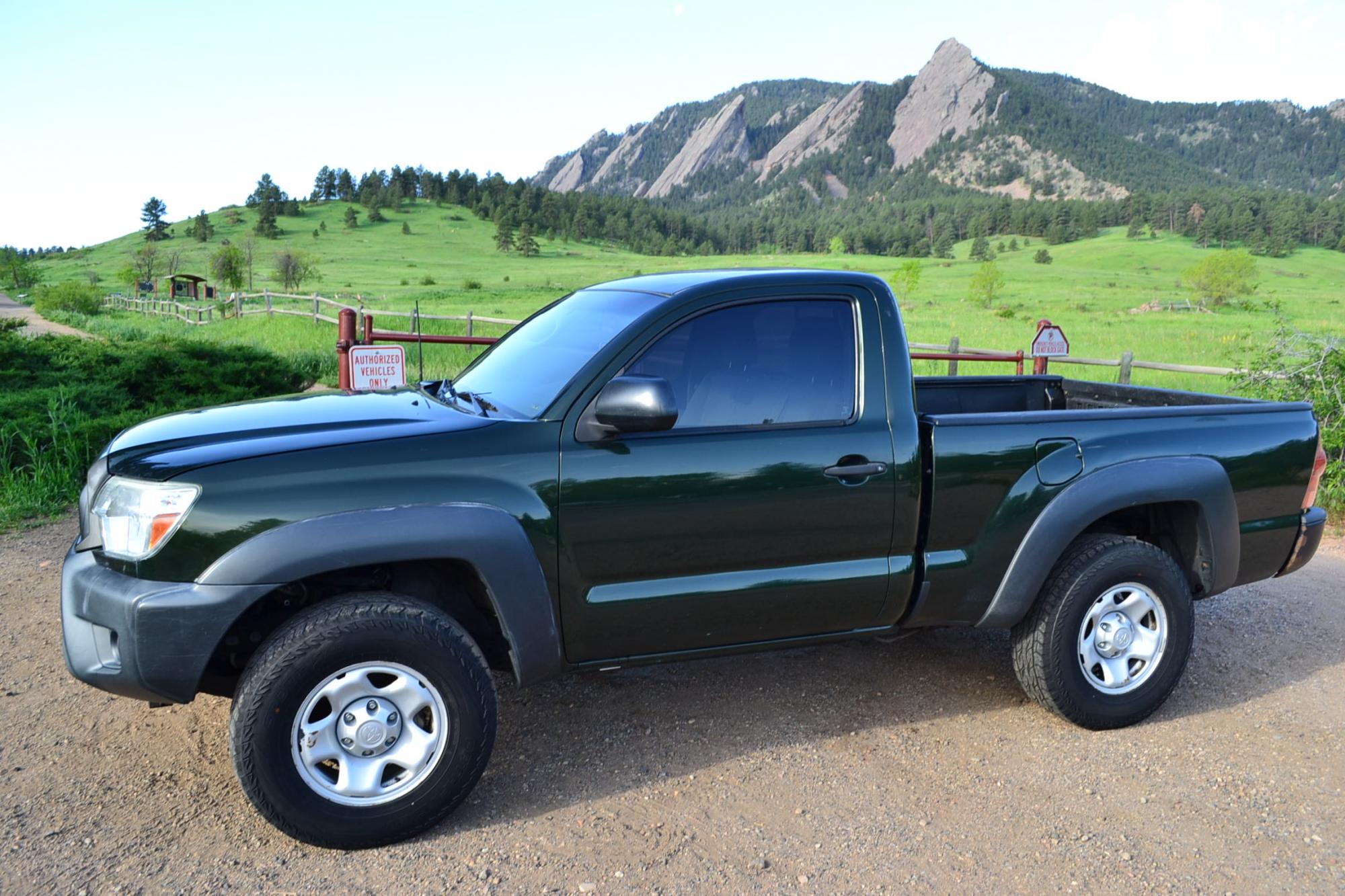 photo of 2012 Toyota Tacoma Regular Cab 4WD