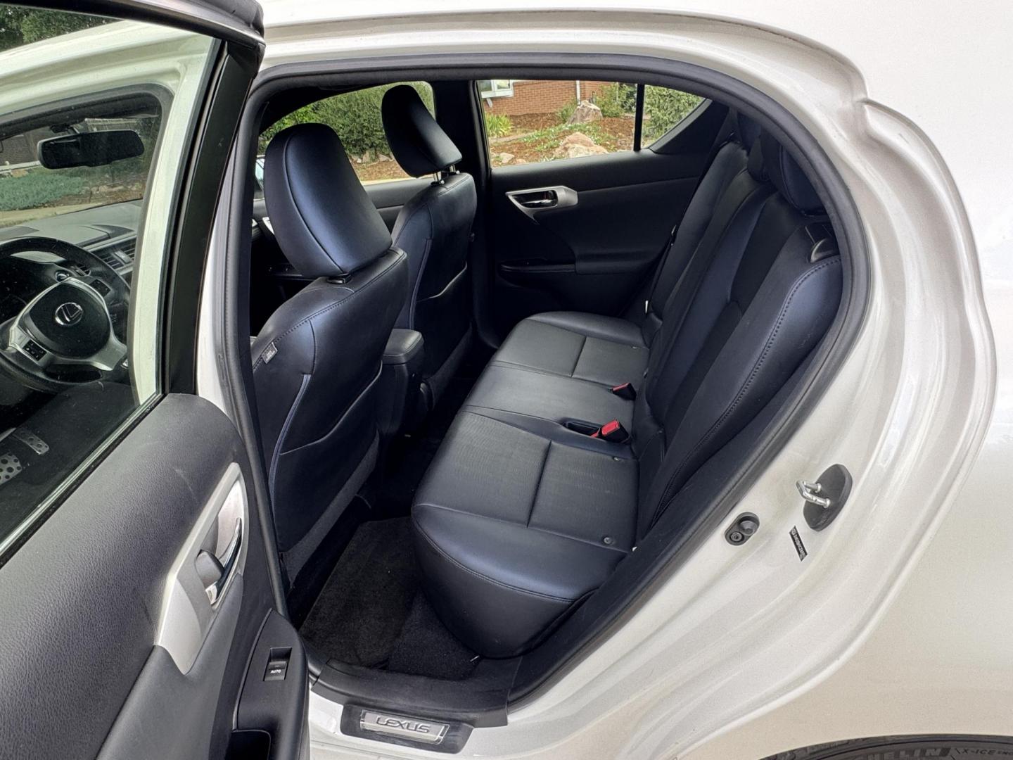 2012 White /Black Lexus CT 200h Base (JTHKD5BH1C2) with an 1.8L L4 HYBRID engine, Continuously Variable Transmission transmission, located at 2510 47th St. Suite 200, Boulder, CO, 80301, (303) 641-0333, 40.026196, -105.243217 - This Non smoker, Southern and Colorado owned 2012 Lexus CT 200H Premium was acquired by Boulder Motors in 2023 and used as a Company Car ever since. It is finished in Starfire Pearl with Black Interior. The Car Fax and Auto check is clean and Clear showing one minor accident. The Colorado title is C - Photo#31