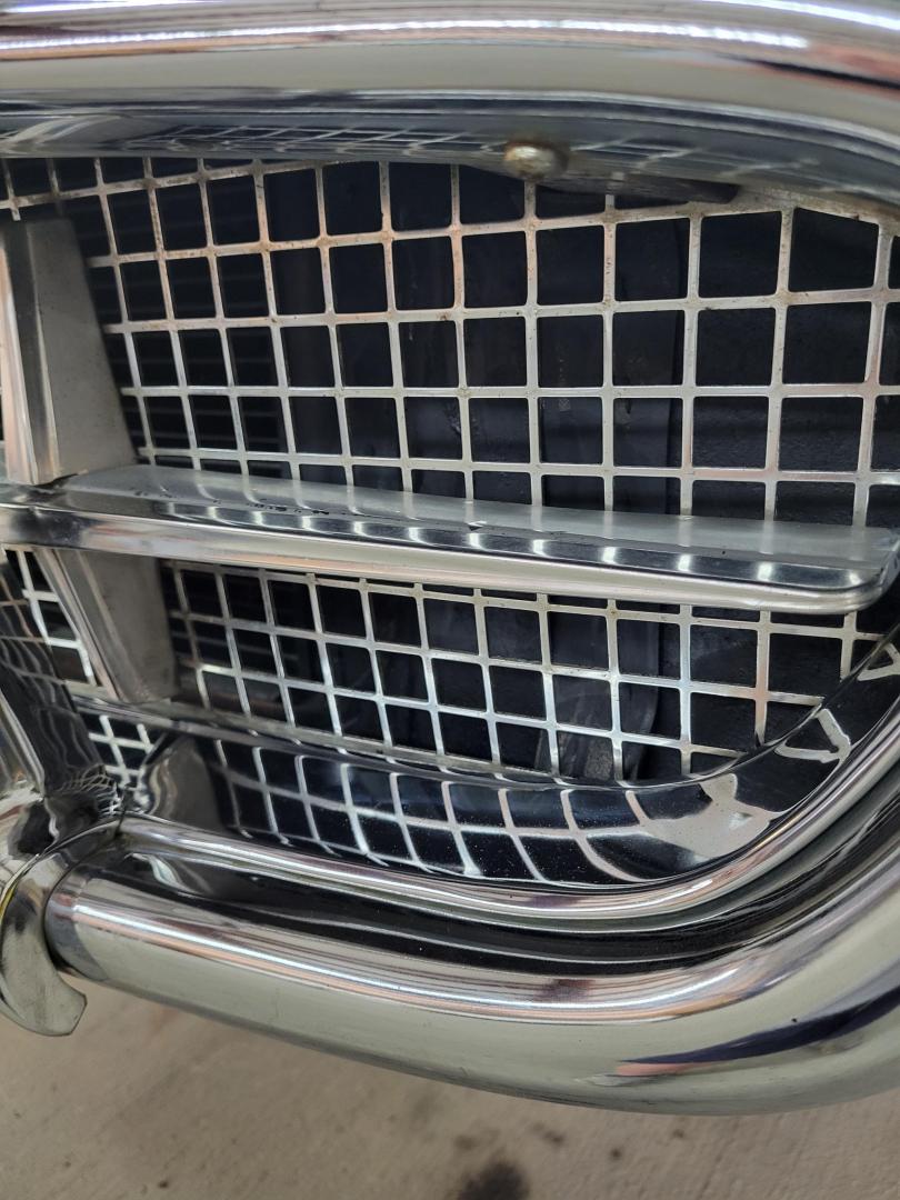 1960 White /Tan Ford Thunderbird (0Y71Y137793) , Automatic transmission, located at 2510 47th St. Suite 200, Boulder, CO, 80301, (303) 641-0333, 40.026196, -105.243217 - 1960 Thunderbird, 24,000 Original Actual 2 owner miles. All Original Factory Leather interior recently reconditioned with leather moisturizer. Purchased from Pierce-Arrow Foundation collection and refreshed by retired Ford Dealer Max Hanson. At Our Listed Price This great 1960 Ford Thunderbird qu - Photo#5