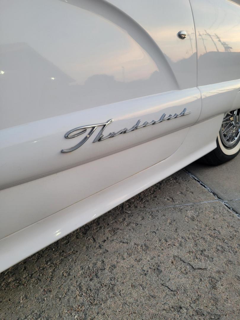 1960 White /Tan Ford Thunderbird (0Y71Y137793) , Automatic transmission, located at 2510 47th St. Suite 200, Boulder, CO, 80301, (303) 641-0333, 40.026196, -105.243217 - 1960 Thunderbird, 24,000 Original Actual 2 owner miles. All Original Factory Leather interior recently reconditioned with leather moisturizer. Purchased from Pierce-Arrow Foundation collection and refreshed by retired Ford Dealer Max Hanson. At Our Listed Price This great 1960 Ford Thunderbird qu - Photo#10