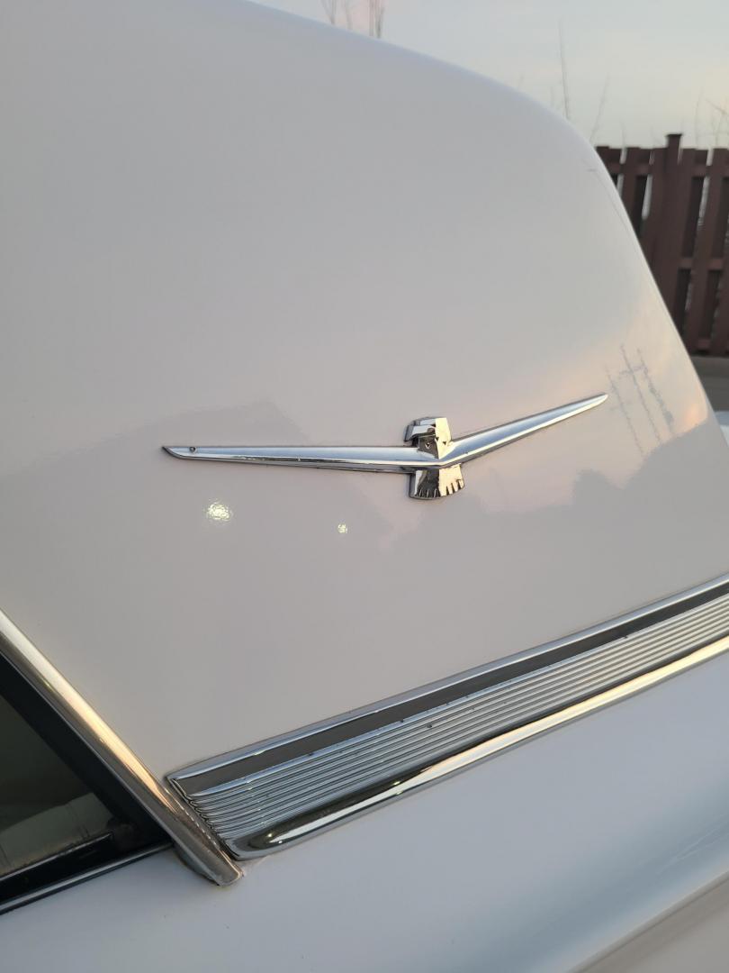 1960 White /Tan Ford Thunderbird (0Y71Y137793) , Automatic transmission, located at 2510 47th St. Suite 200, Boulder, CO, 80301, (303) 641-0333, 40.026196, -105.243217 - 1960 Thunderbird, 24,000 Original Actual 2 owner miles. All Original Factory Leather interior recently reconditioned with leather moisturizer. Purchased from Pierce-Arrow Foundation collection and refreshed by retired Ford Dealer Max Hanson. At Our Listed Price This great 1960 Ford Thunderbird qu - Photo#12