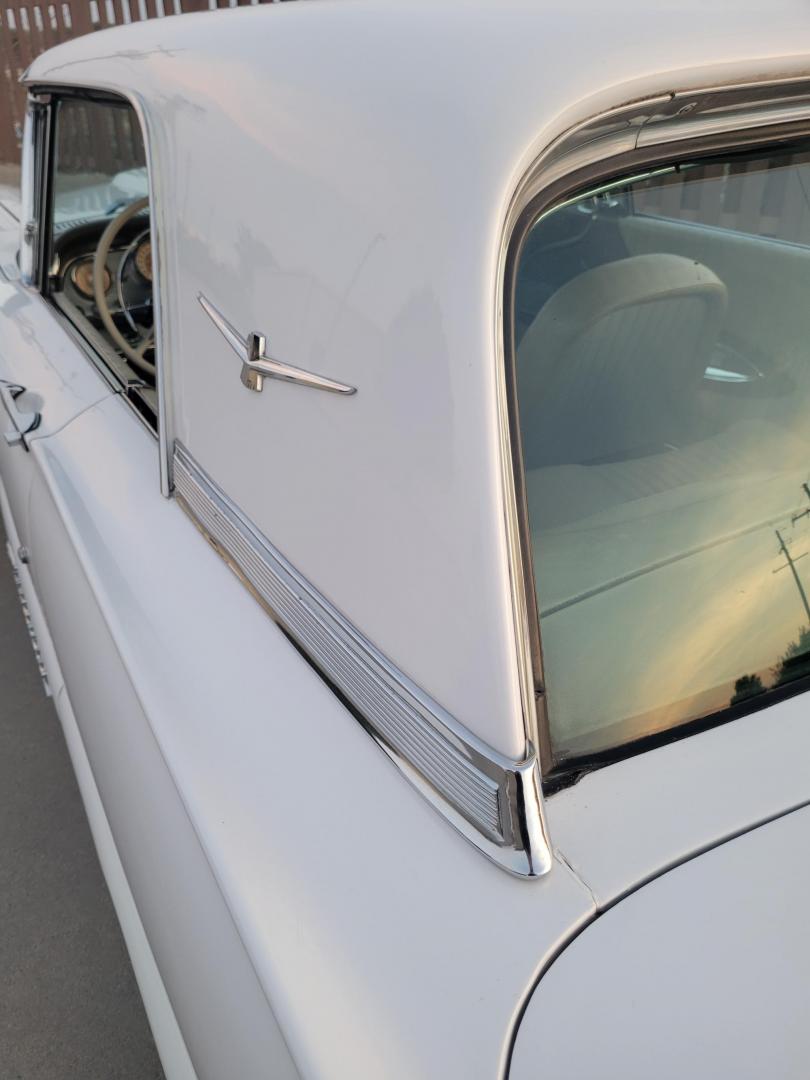 1960 White /Tan Ford Thunderbird (0Y71Y137793) , Automatic transmission, located at 2510 47th St. Suite 200, Boulder, CO, 80301, (303) 641-0333, 40.026196, -105.243217 - 1960 Thunderbird, 24,000 Original Actual 2 owner miles. All Original Factory Leather interior recently reconditioned with leather moisturizer. Purchased from Pierce-Arrow Foundation collection and refreshed by retired Ford Dealer Max Hanson. At Our Listed Price This great 1960 Ford Thunderbird qu - Photo#18