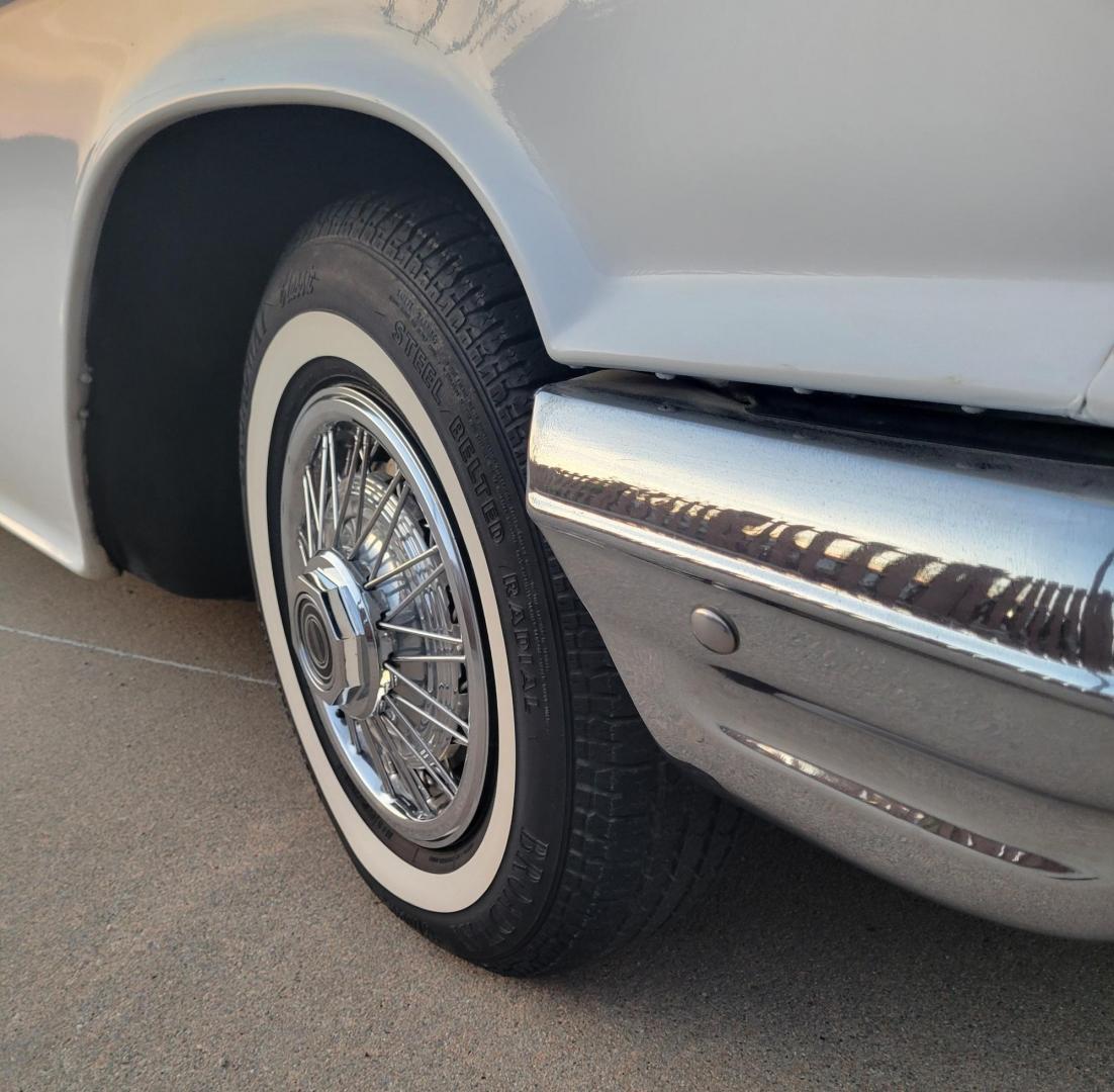 1960 White /Tan Ford Thunderbird (0Y71Y137793) , Automatic transmission, located at 2510 47th St. Suite 200, Boulder, CO, 80301, (303) 641-0333, 40.026196, -105.243217 - 1960 Thunderbird, 24,000 Original Actual 2 owner miles. All Original Factory Leather interior recently reconditioned with leather moisturizer. Purchased from Pierce-Arrow Foundation collection and refreshed by retired Ford Dealer Max Hanson. At Our Listed Price This great 1960 Ford Thunderbird qu - Photo#31