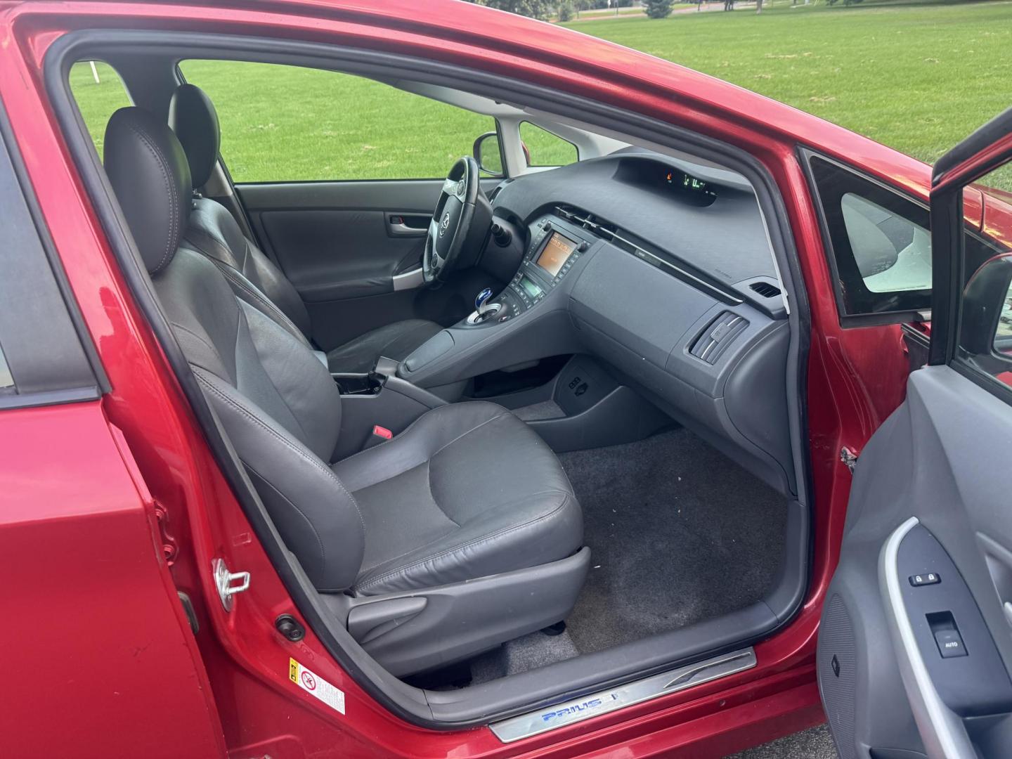 2011 Red /Black Toyota Prius Prius IV (JTDKN3DU1B0) with an 1.8L L4 DOHC 16V engine, Continuously Variable Transmission transmission, located at 2510 47th St. Suite 200, Boulder, CO, 80301, (303) 641-0333, 40.026196, -105.243217 - This Non smoker, Wyoming and Colorado owned 2011 Prius Iv was acquired by Boulder Motors in 2017 and used as a Company Car ever since. It is finished in Barcelona Red Metallic (3R3) with Light Gray Interior. The Car Fax and Auto check is clean and Clear showing no accidents. The title is Clean Clear - Photo#70