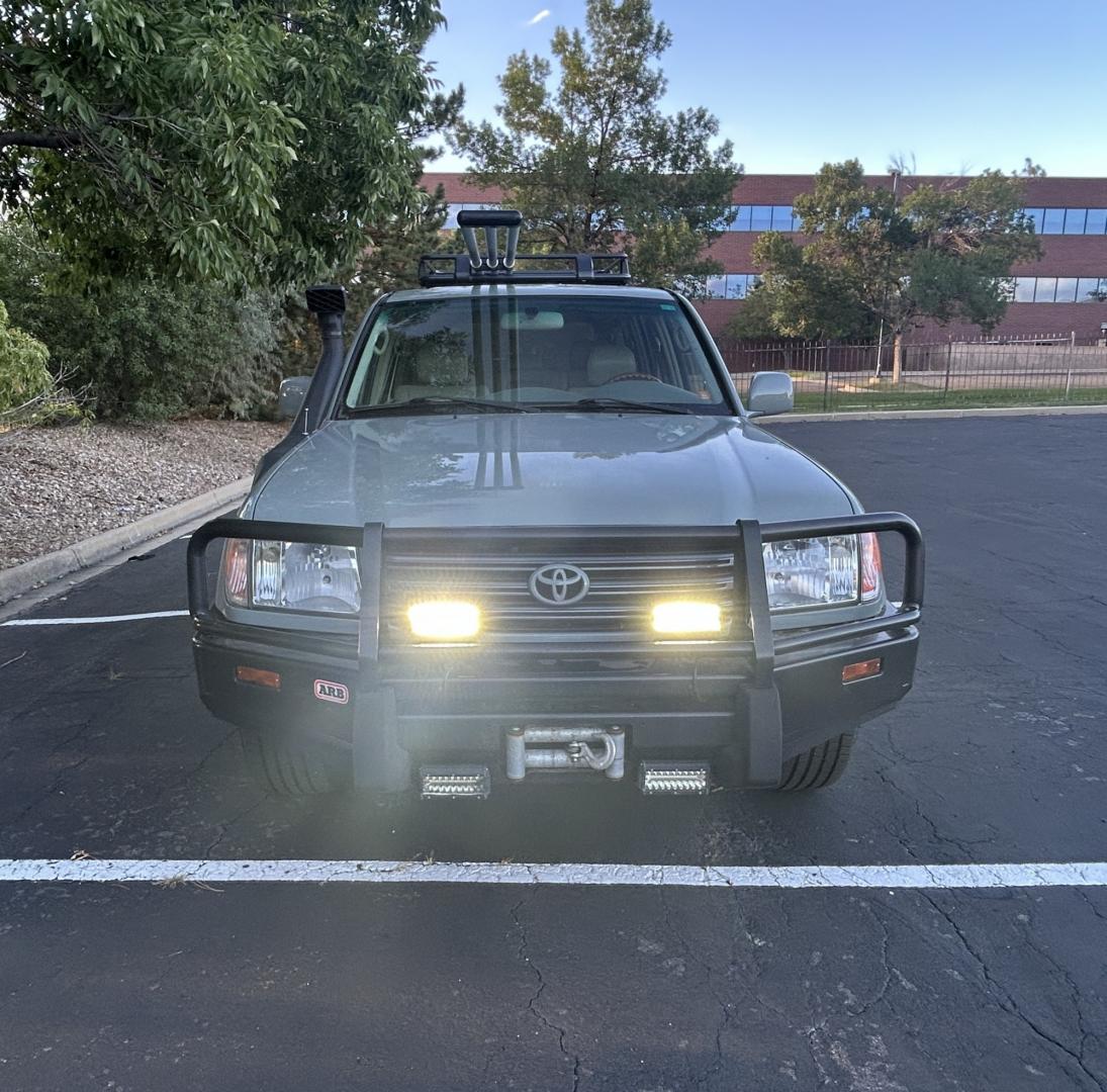 2003 Blue /Gray Toyota Land Cruiser 4WD (JTEHT05J932) with an 4.7L V8 DOHC 32V engine, 5A OD transmission, located at 2510 47th St. Suite 200, Boulder, CO, 80301, (303) 641-0333, 40.026196, -105.243217 - This Amazing, Toyota Serviced Land Cruiser is a Recent Acquisition by Boulder Motors of Boulder Colorado. Corwin Toyota Boulder Completed a Fresh Synthetic Service and Inspection 12/16/2025 At Our Listed Price This great 2003 Land Cruiser qualifies for our Certified Limited Drivetrain Warranty.- Photo#6